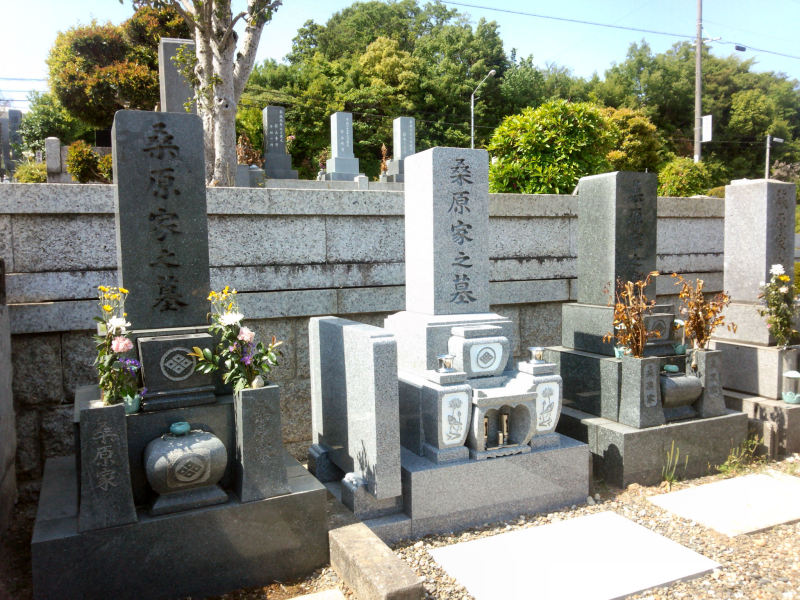 愛知県　八事霊園で墓石工事