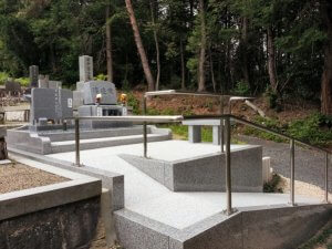 岐阜県恵那市デザイン墓石　渡辺様_サンプル画像01